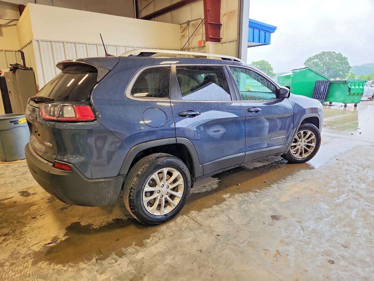 2019 Jeep Cherokee Latitude - Фото 3