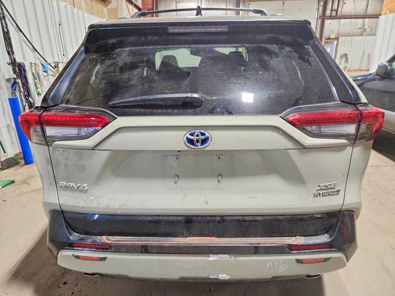 2023 Toyota Rav4 Hybrid Xse - Image 6
