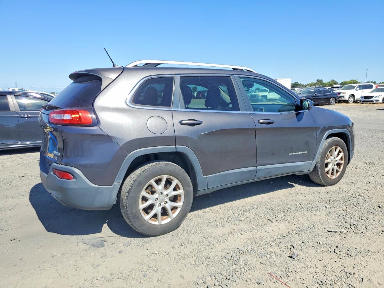 2014 Jeep Cherokee Latitude - Фото 3