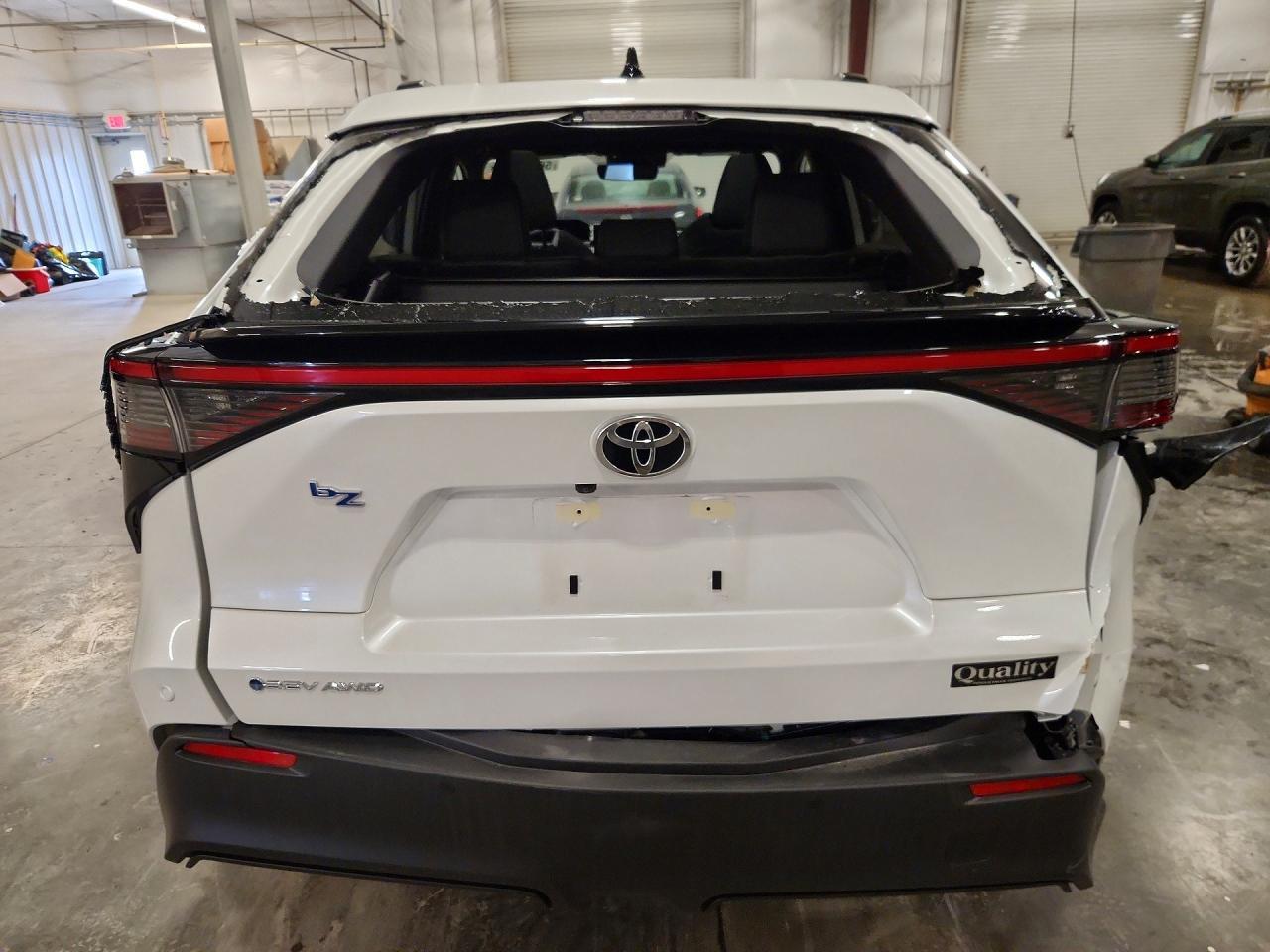 2026 Toyota Bz Xle - Image 6