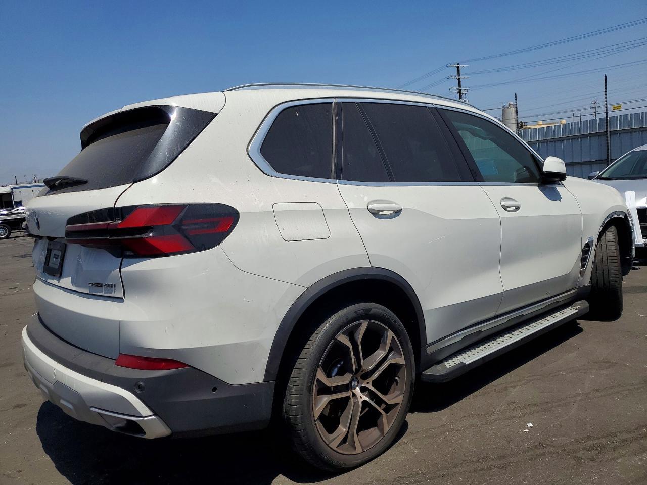 2025 BMW X5 Sdrive 40I - Фото 3