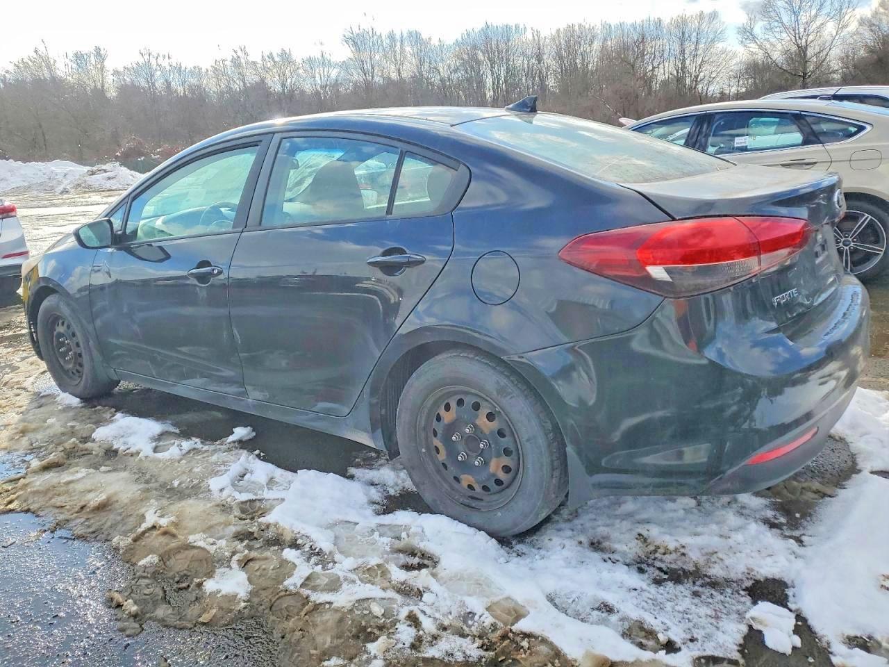 2017 Kia Forte Lx - Фото 2