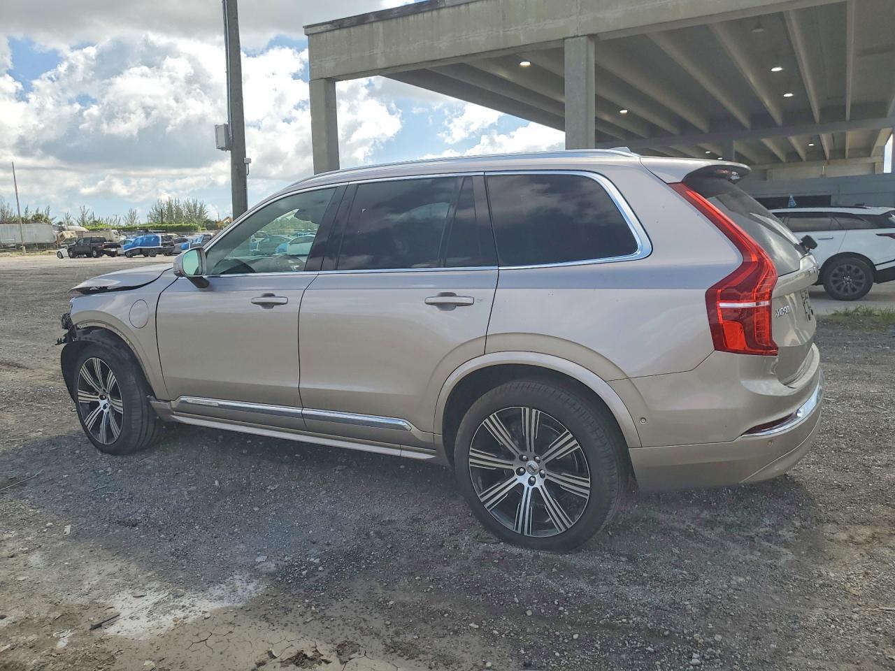 2024 Volvo Xc90 Ultimate - Фото 2
