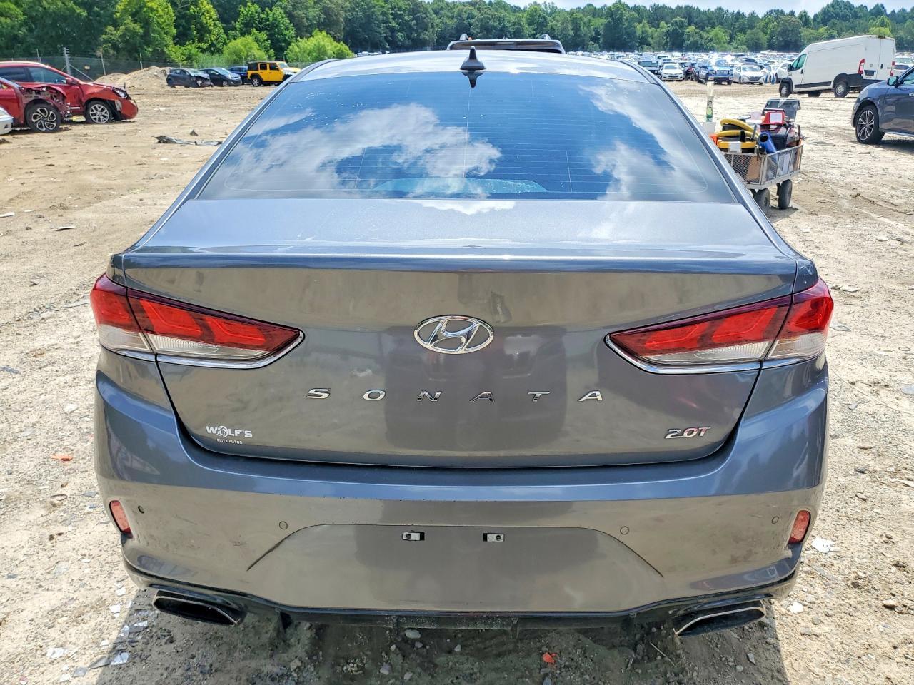 2018 Hyundai Sonata Limited 2.0T - Image 6