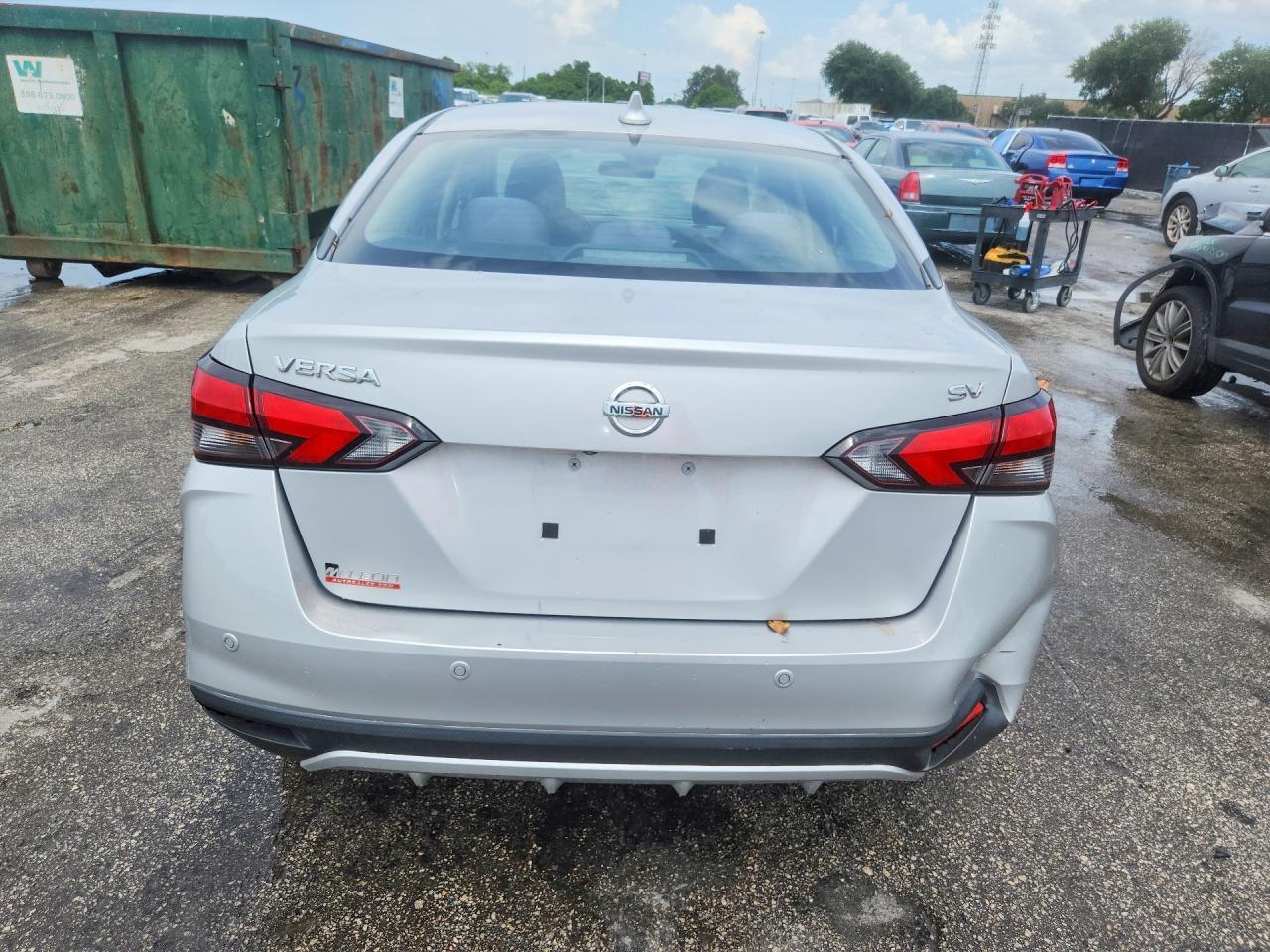 2021 Nissan Versa Sv - Фото 6