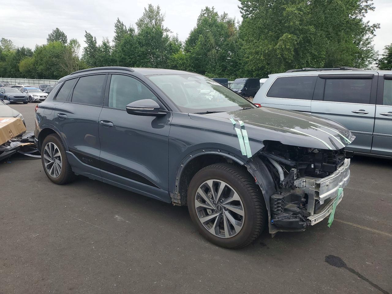 2025 Audi Q6 E-Tron Premium Plus - Image 4