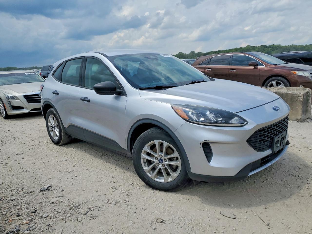 2020 Ford Escape S - Image 4