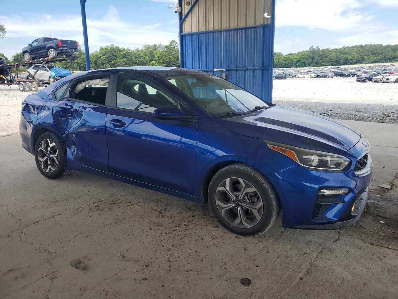 2019 Kia Forte Lxs - Image 4