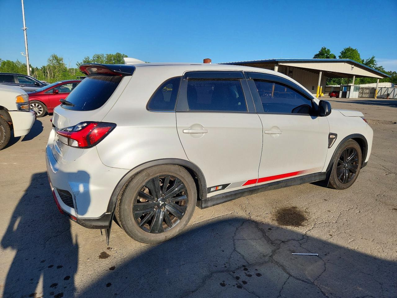 2023 Mitsubishi Outlander Sport S - Image 3