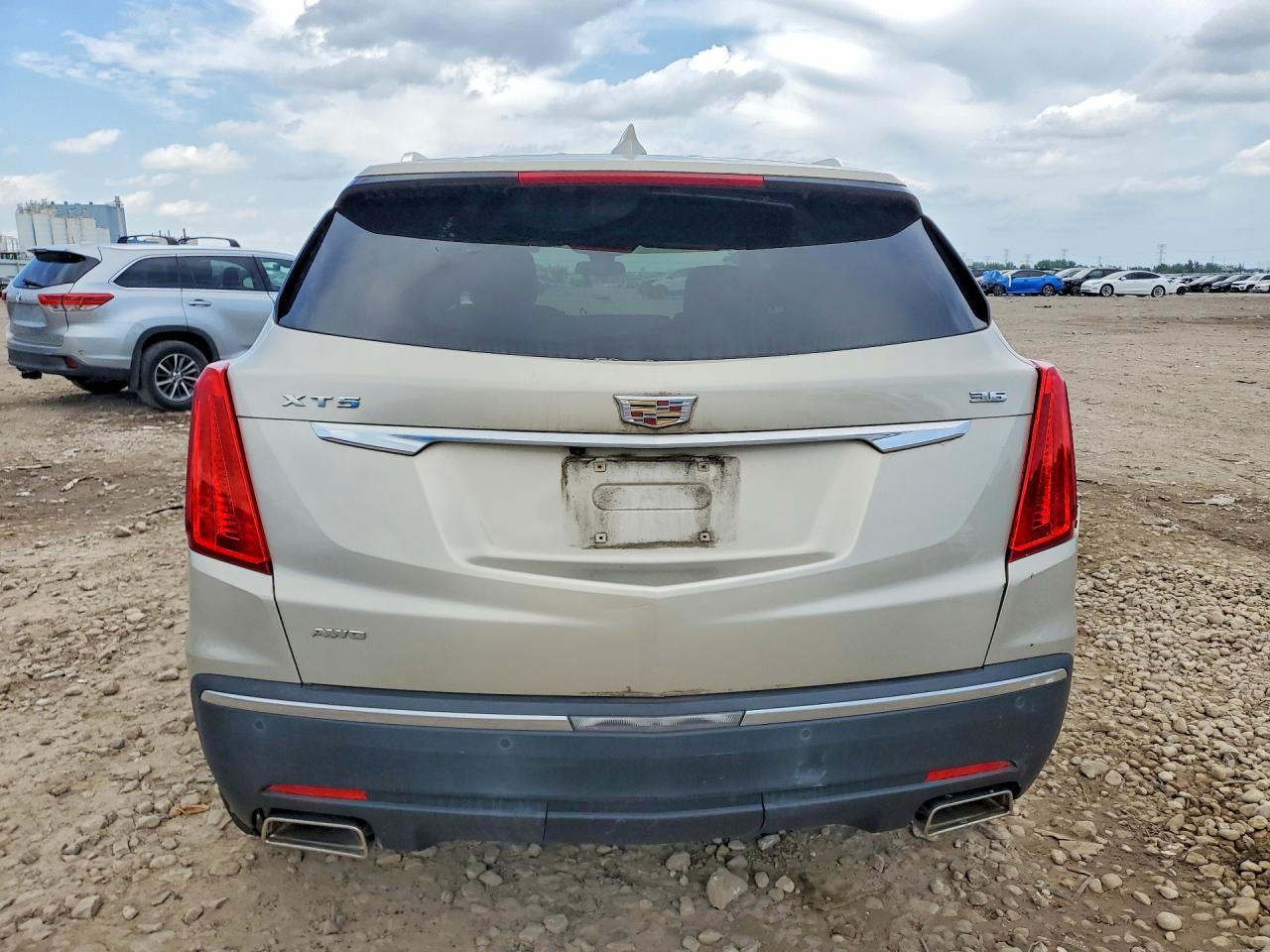 2017 Cadillac Xt5 Luxury - Фото 6