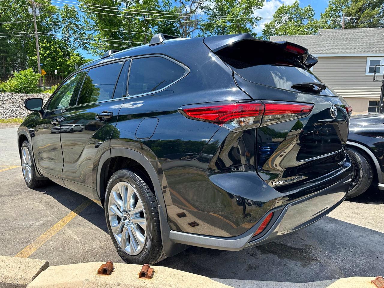2023 Toyota Highlander Limited - Фото 2