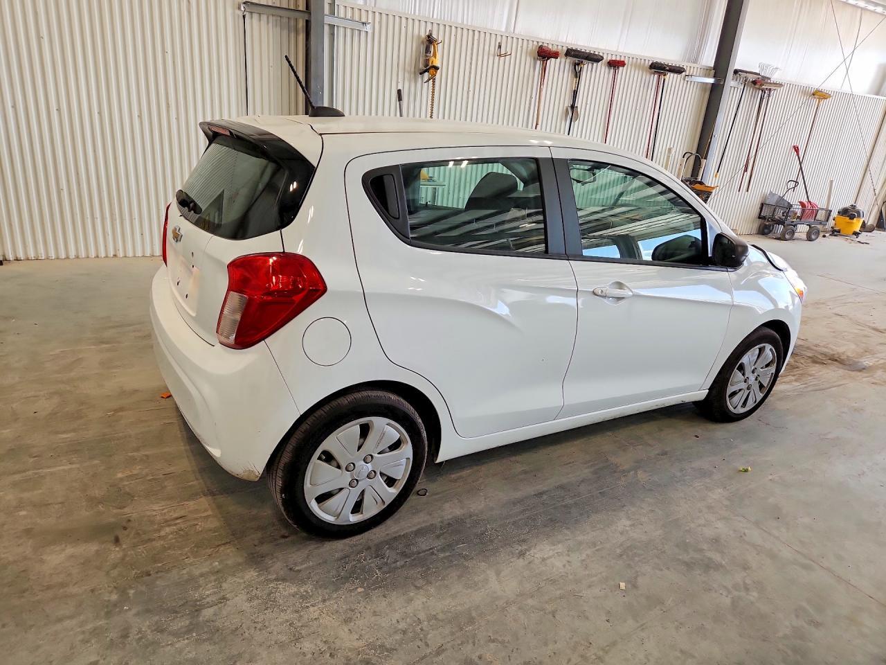 2018 Chevrolet Spark Ls - Фото 3