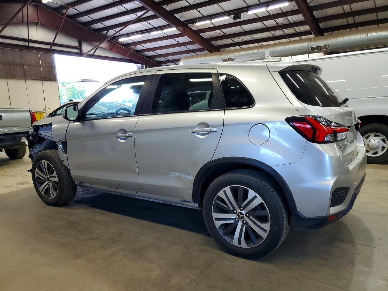 2021 Mitsubishi Outlander Sport Es - Фото 2