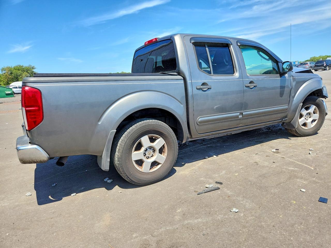 2007 Nissan Frontier Se - Фото 3
