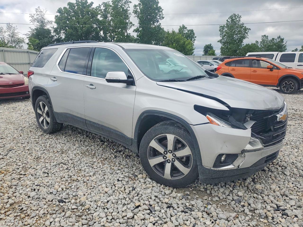 2019 Chevrolet Traverse Lt - Фото 4