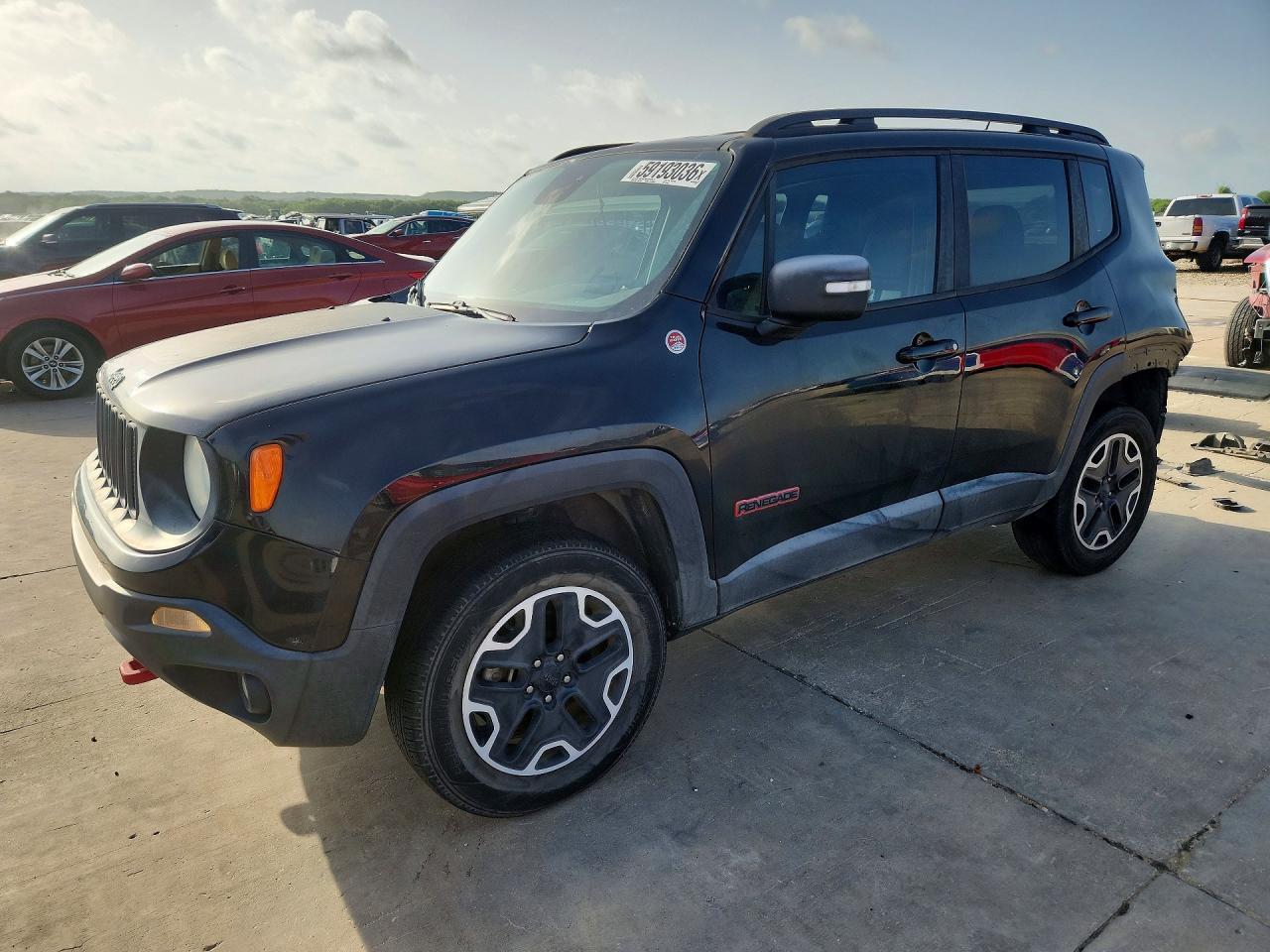 2016 Jeep Renegade Trailhawk
