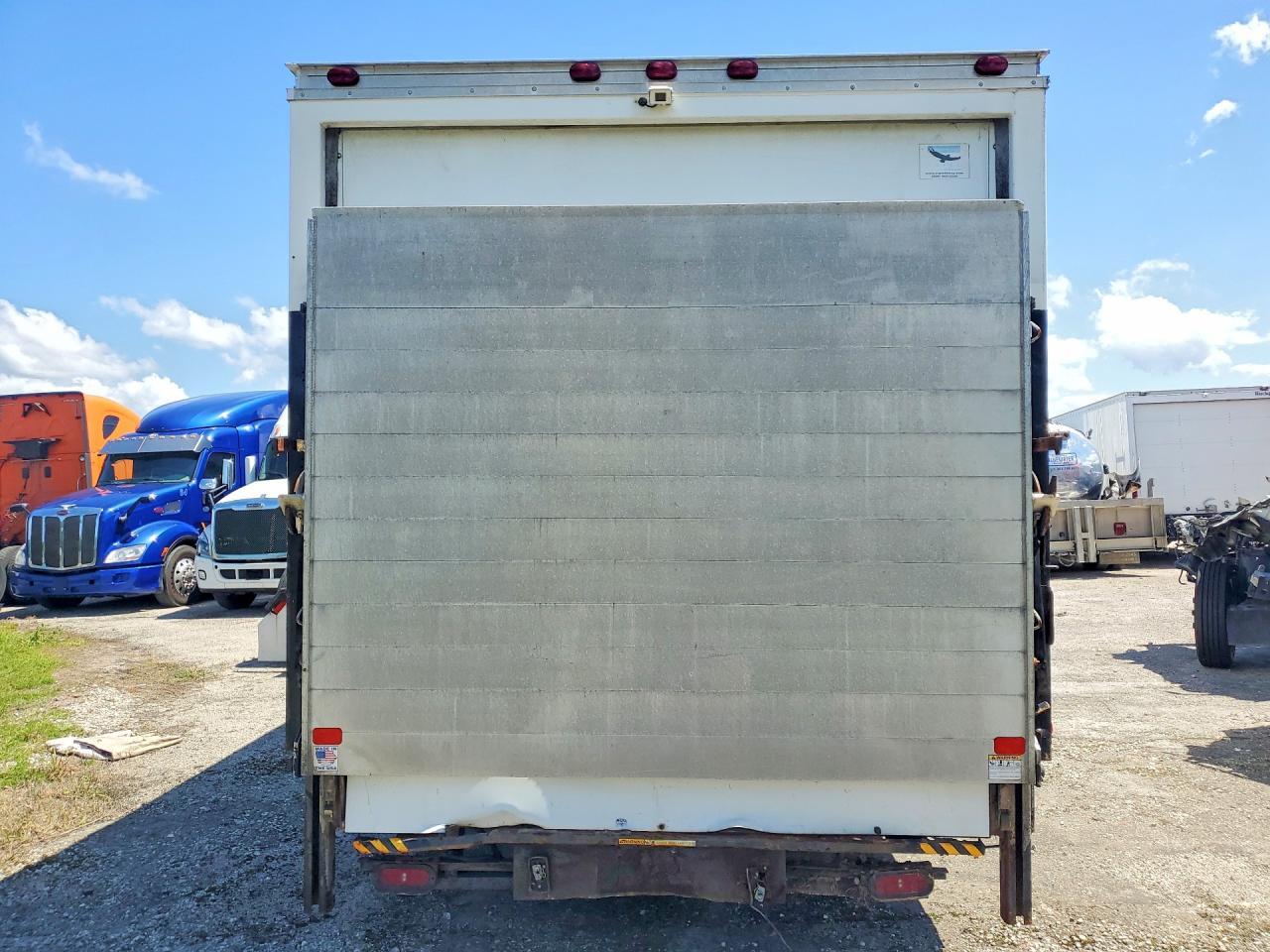 2018 Ram Promaster 3500 Box Truck - Фото 6