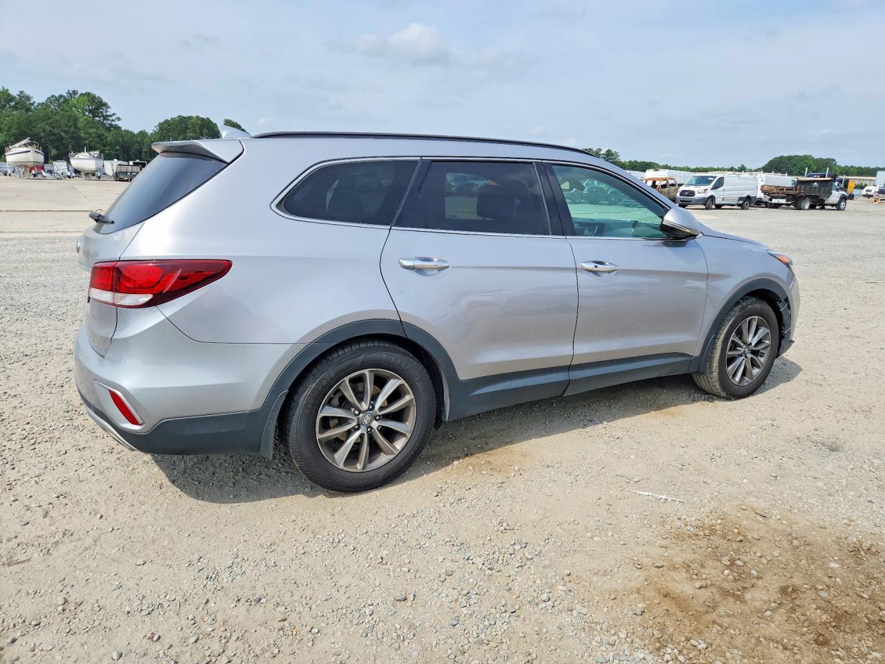 2018 Hyundai Santa Fe Se - Image 3