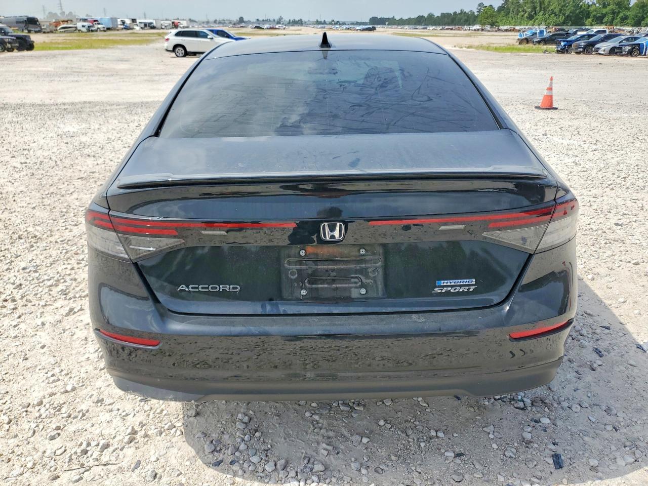 2025 Honda Accord Hybrid Sport - Image 6