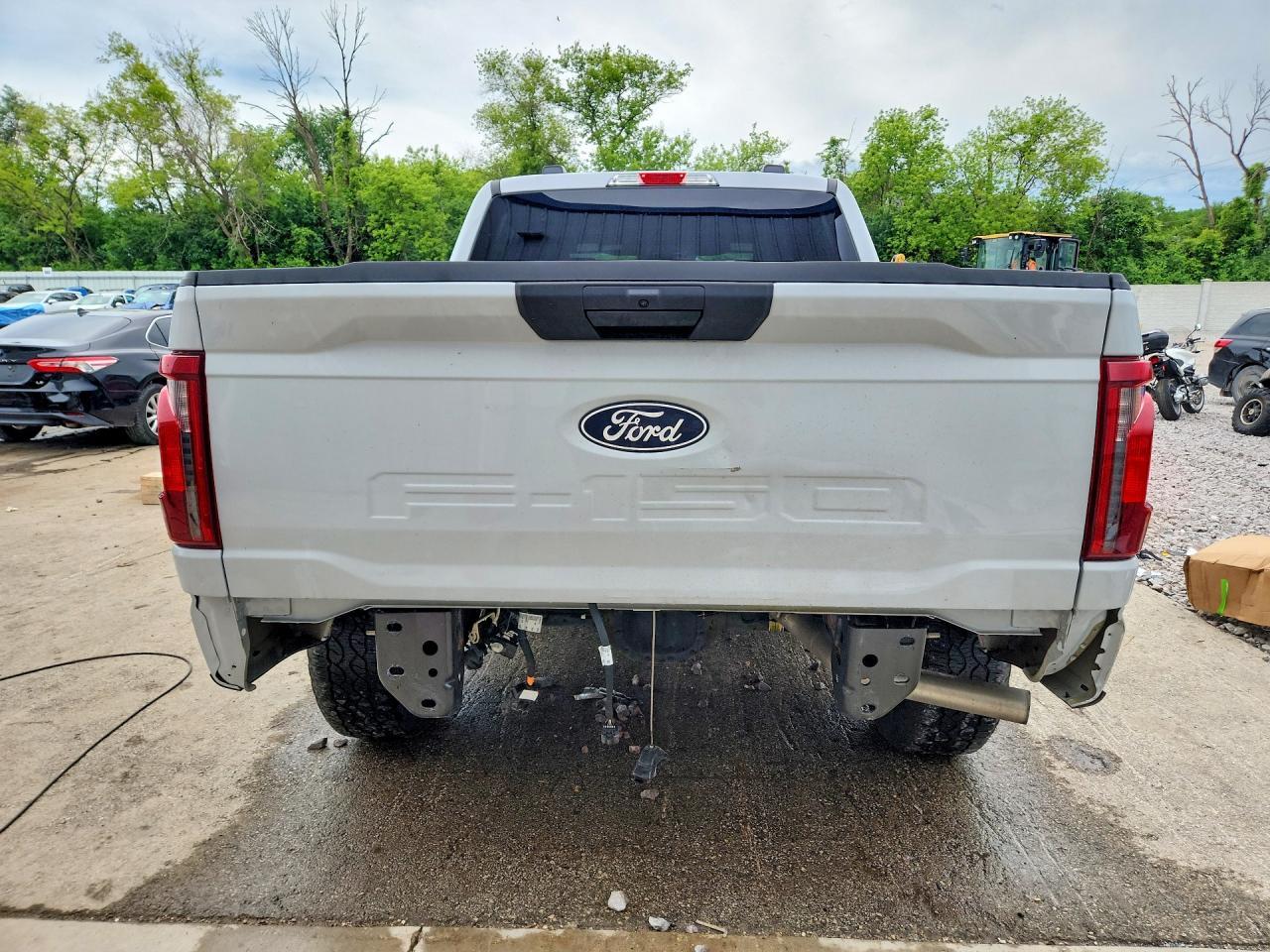 2025 Ford F150 Stx - Фото 6