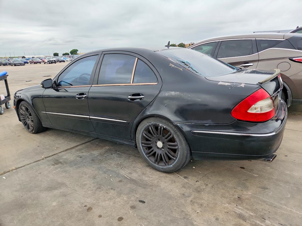 2007 Mercedes-Benz E 350 - Image 2