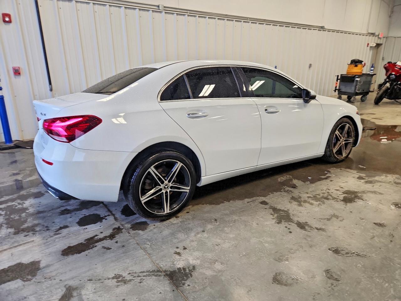 2019 Mercedes-Benz A 220 4Matic - Image 3