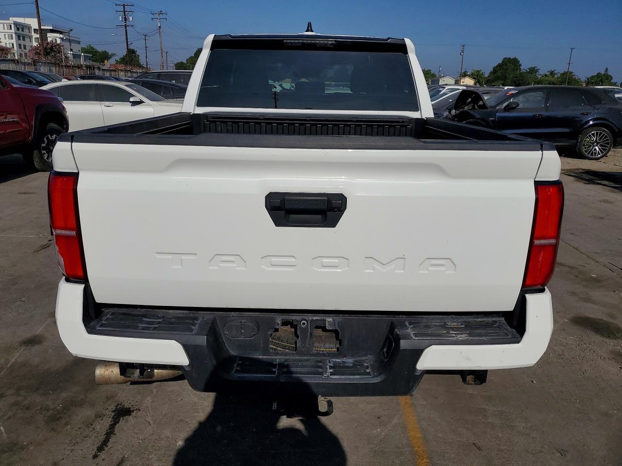 2025 Toyota Tacoma Sr5 - Image 6