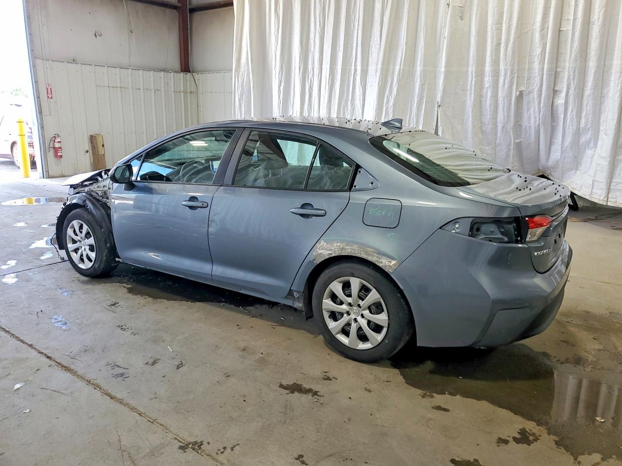 2024 Toyota Corolla Le - Image 2