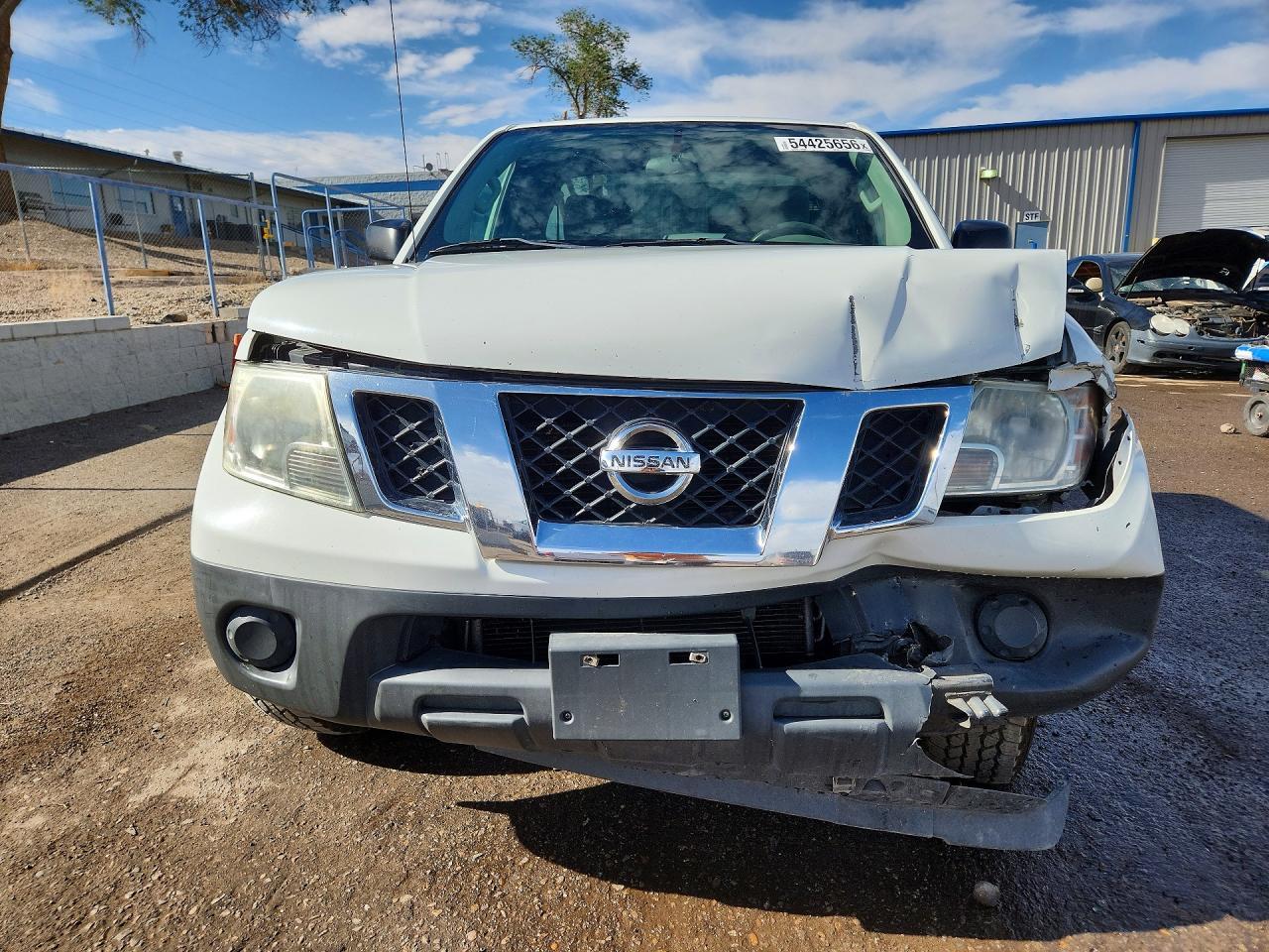 2016 Nissan Frontier S - Image 5