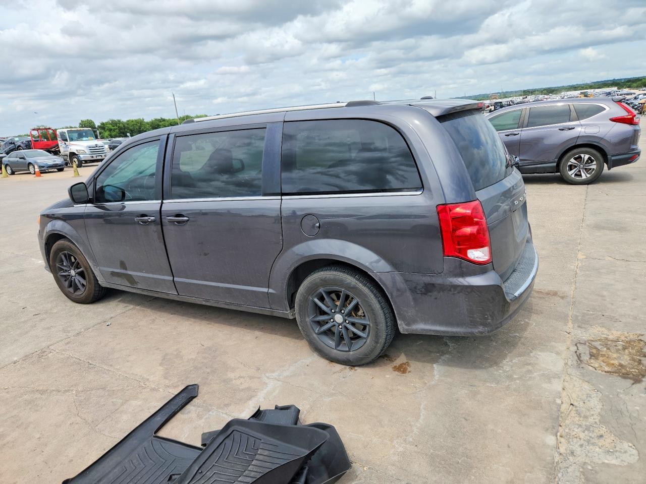 2020 Dodge Grand Caravan Sxt - Фото 2