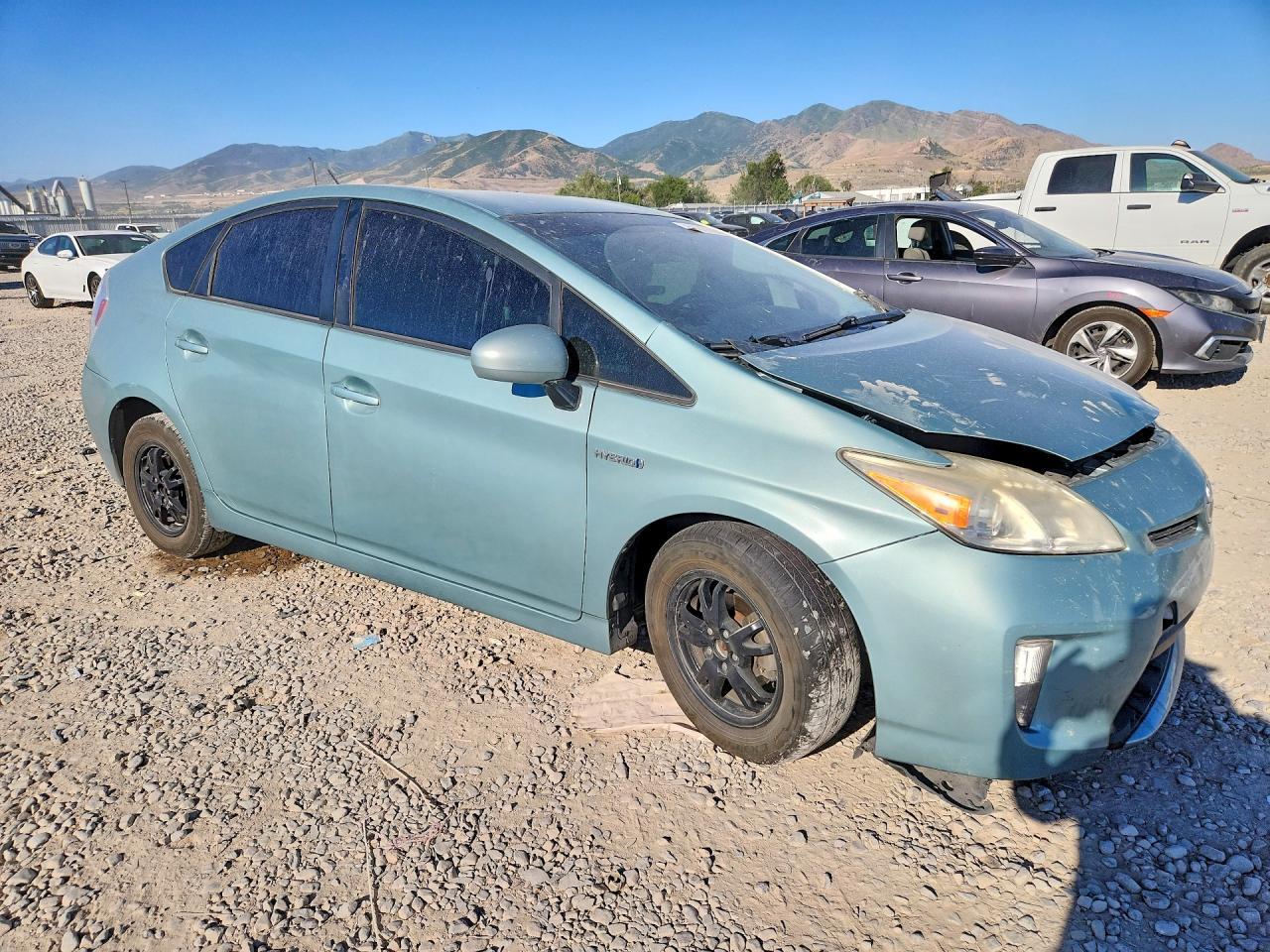2014 Toyota Prius Three - Фото 4
