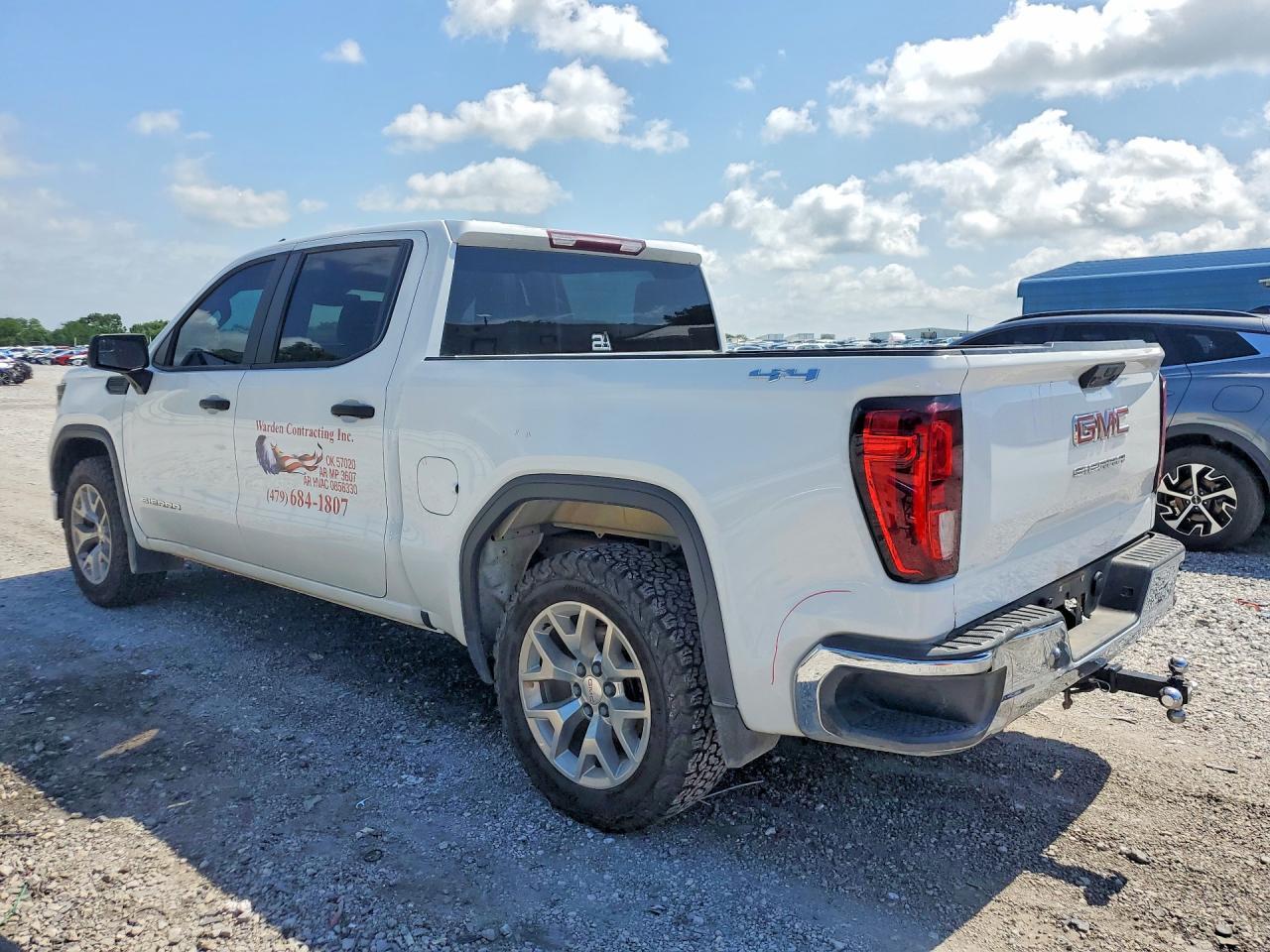 2024 GMC Sierra K1500 - Фото 2