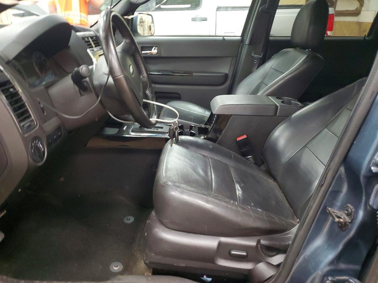 2012 Ford Escape Limited - Image 7