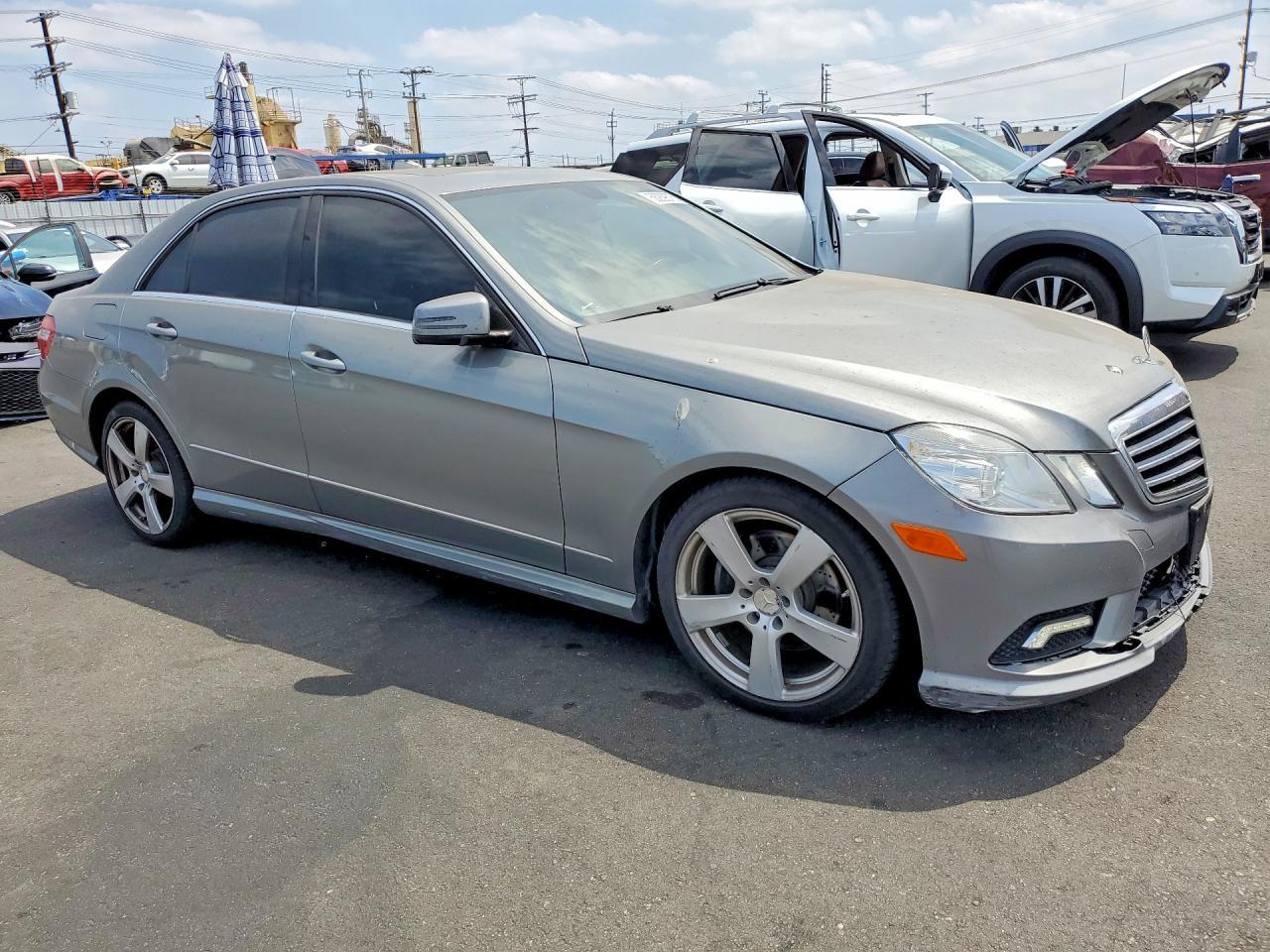 2011 Mercedes-Benz E 350 - Фото 4