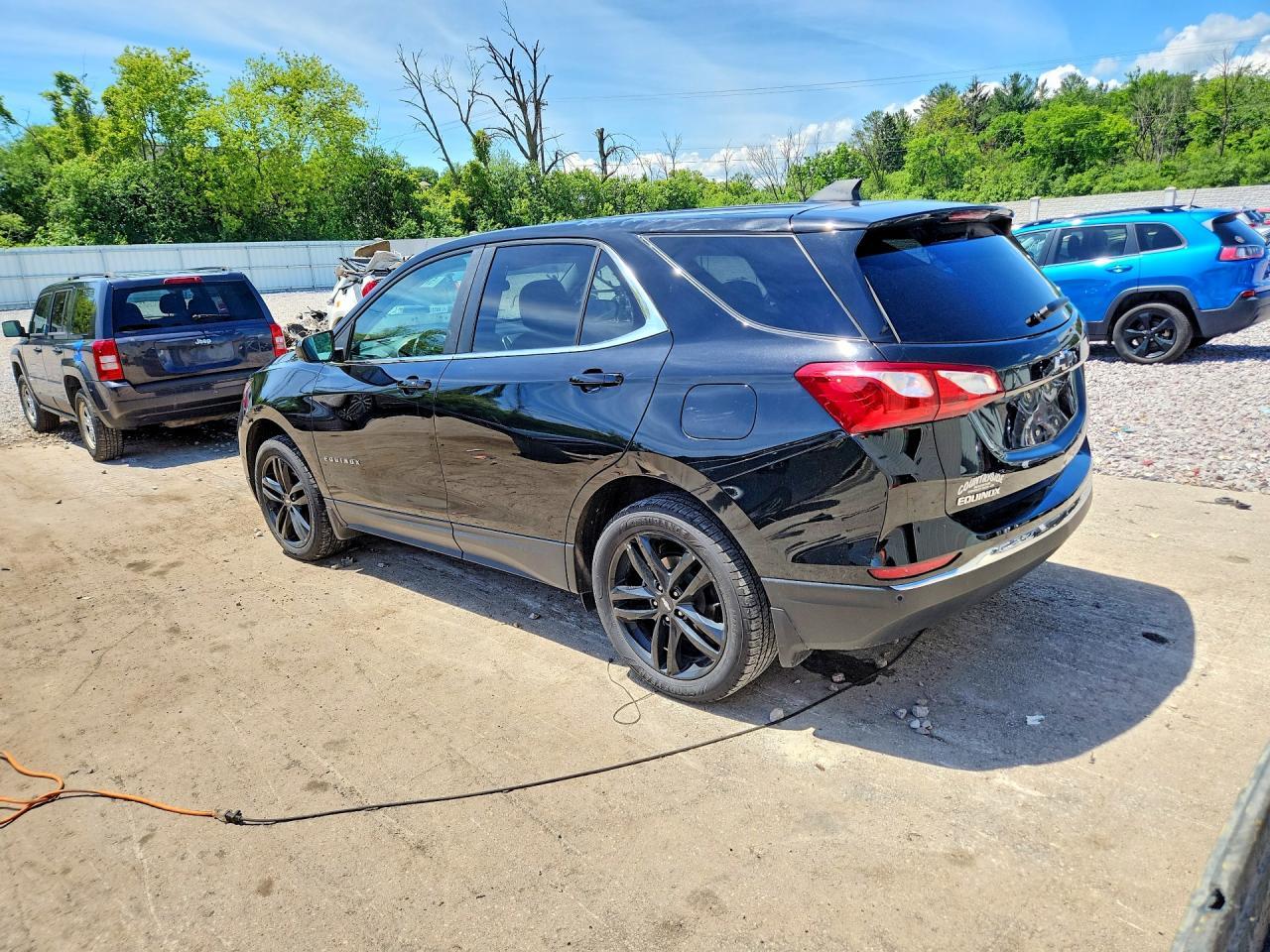 2021 Chevrolet Equinox Lt - Image 2