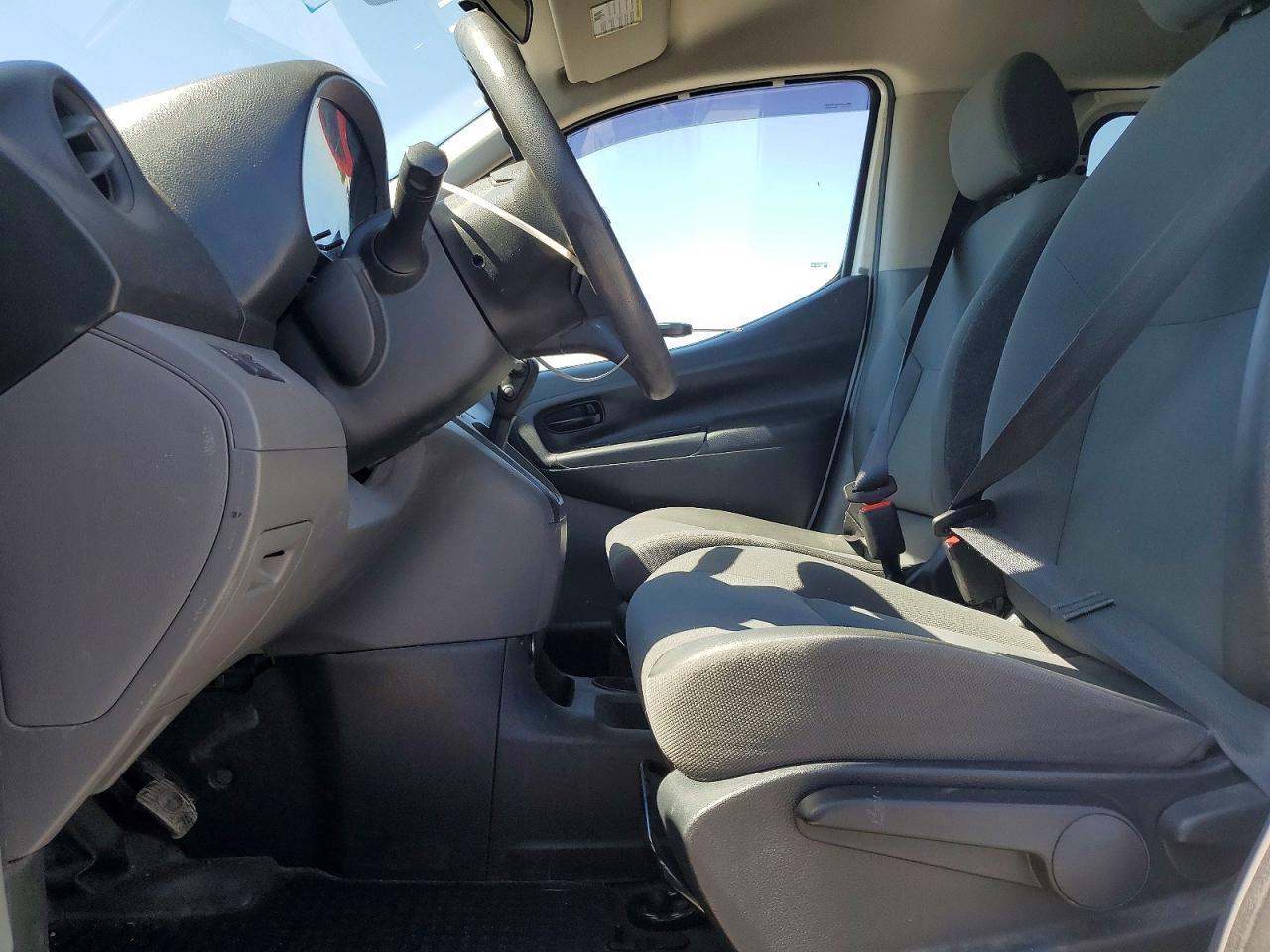 2017 Nissan Nv200 Sv - Image 7