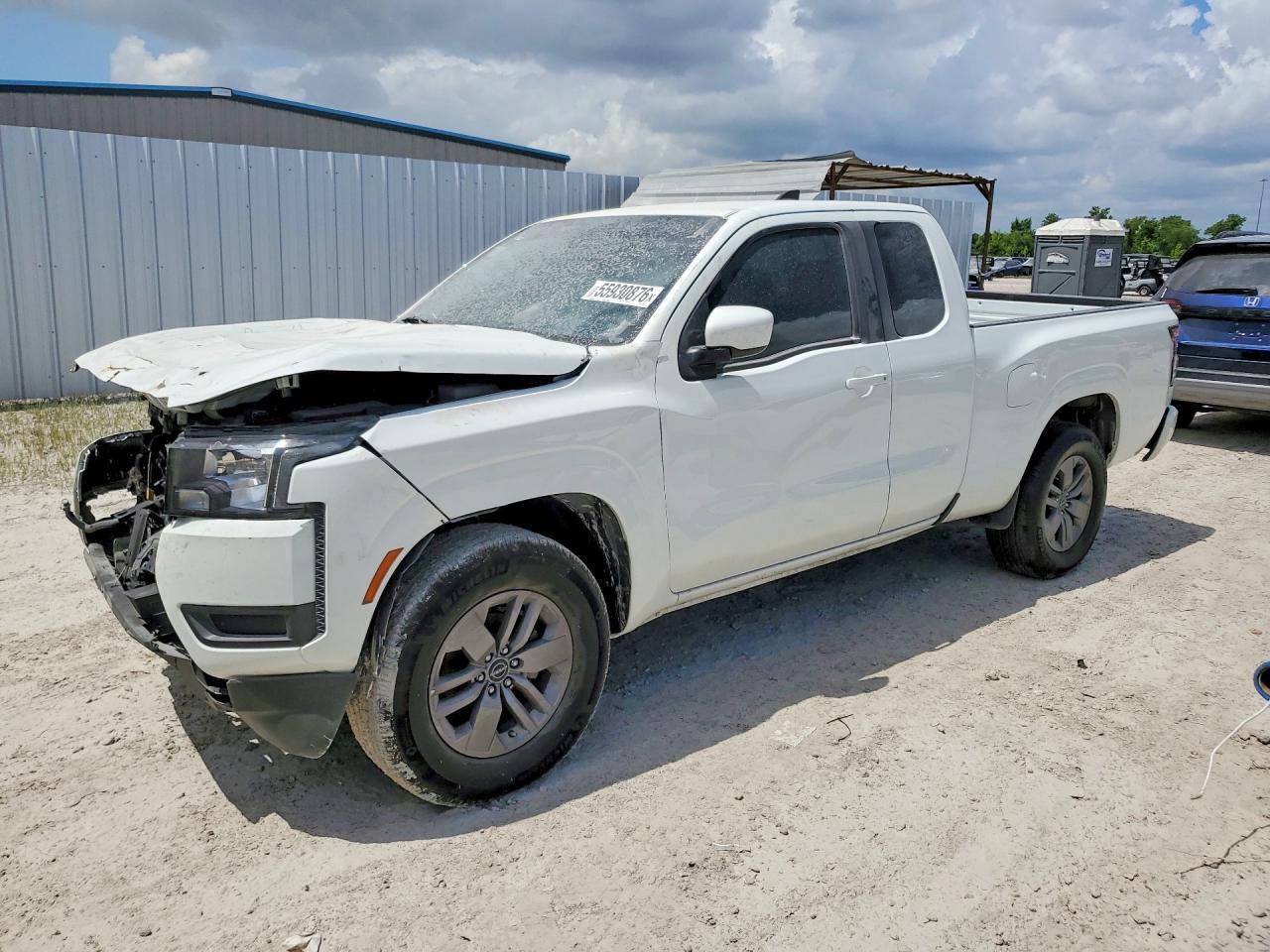2025 Nissan Frontier Sv