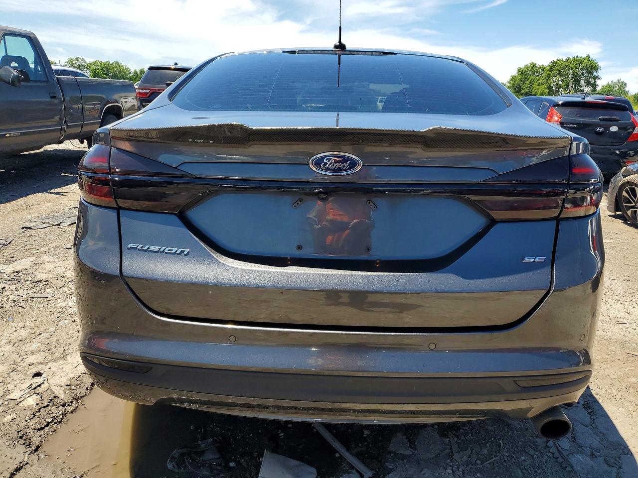 2017 Ford Fusion Se - Image 6