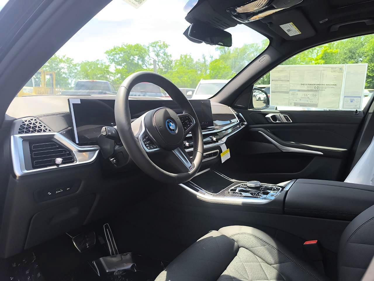2026 BMW X5 xDrive50E - Image 7