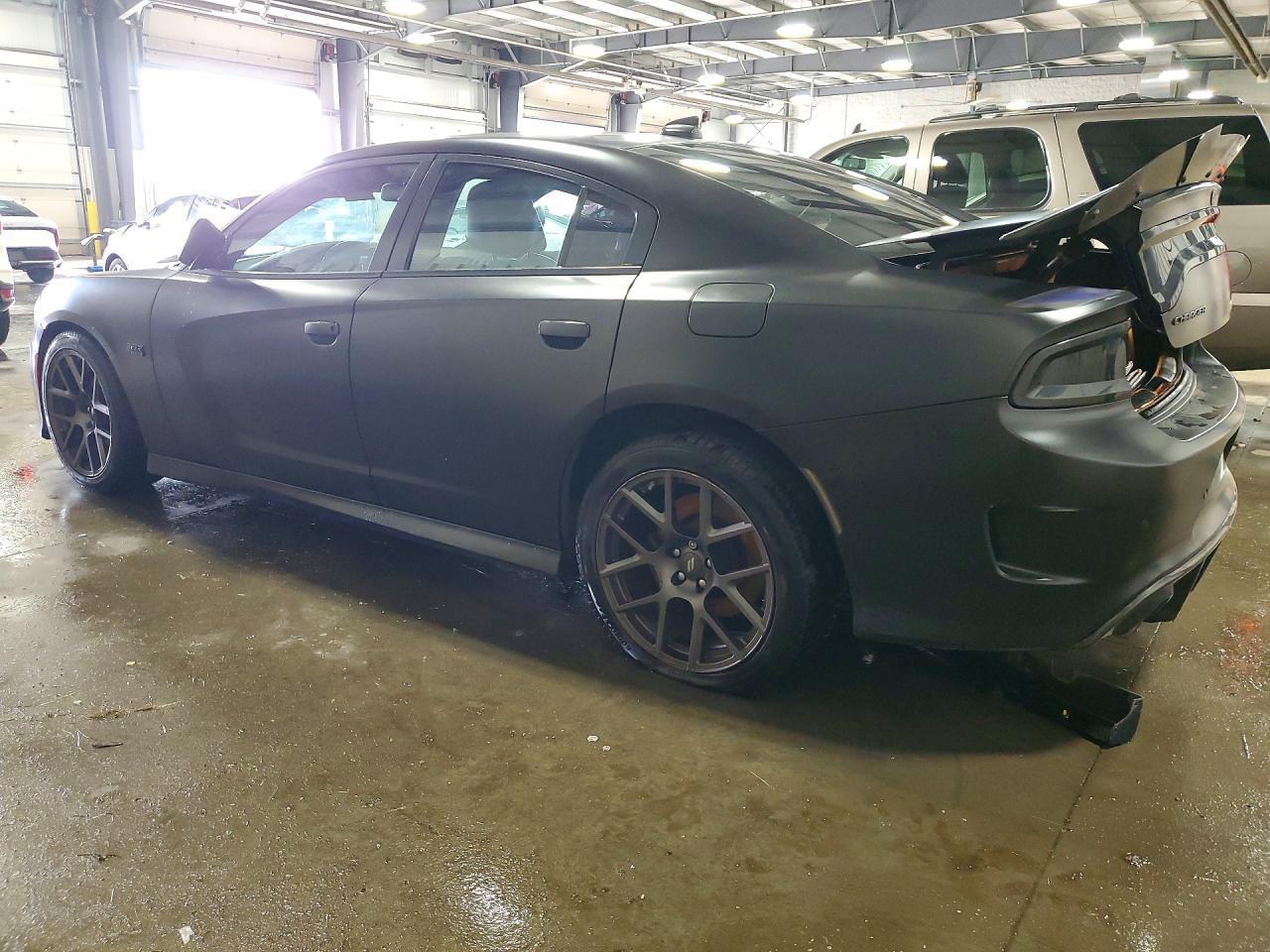 2018 Dodge Charger R - Фото 2