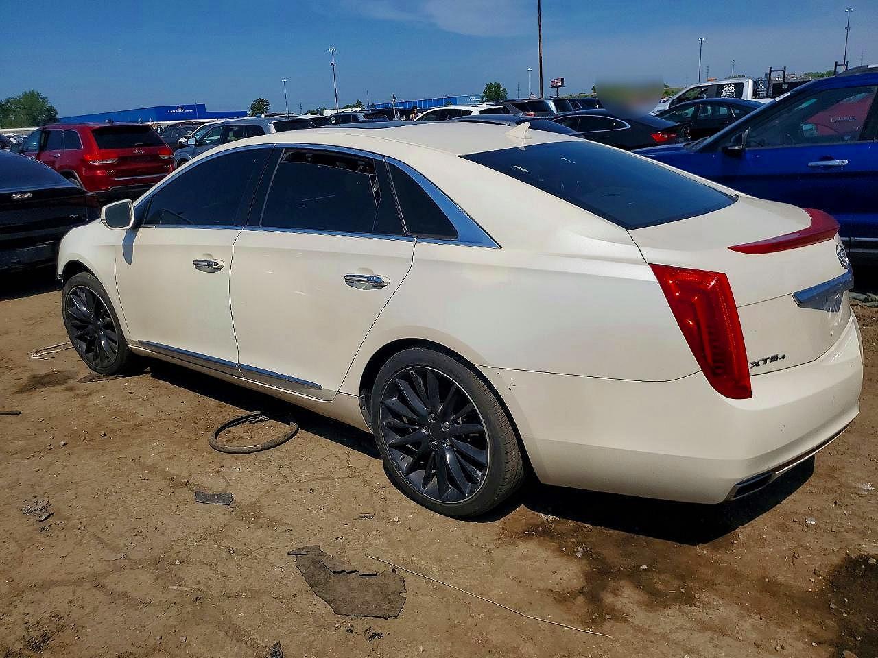 2013 Cadillac Xts Platinum - Фото 2