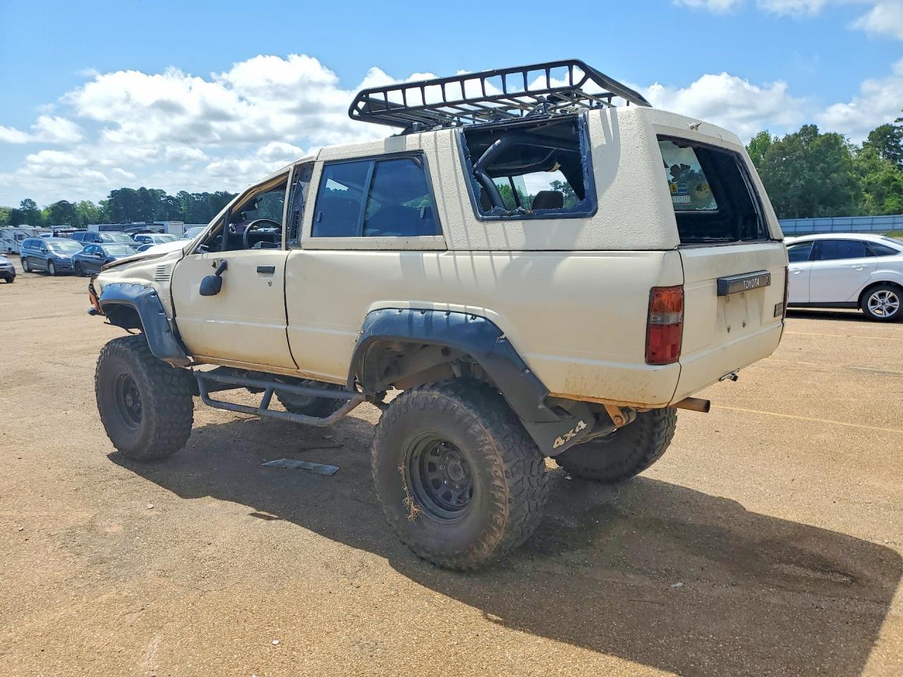1984 Toyota 4Runner Rn60 - Image 2