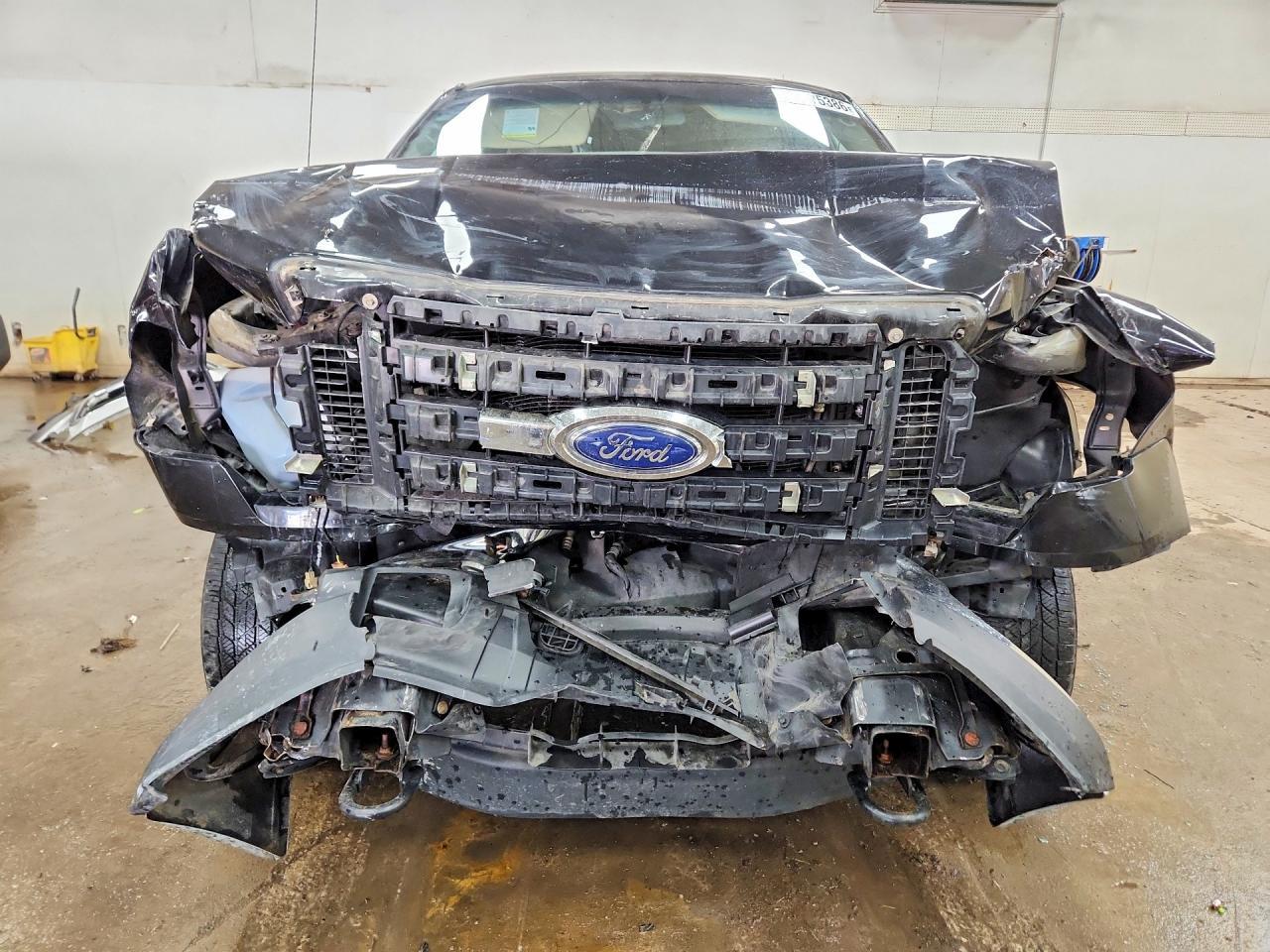 2012 Ford F150 Super Cab - Фото 5