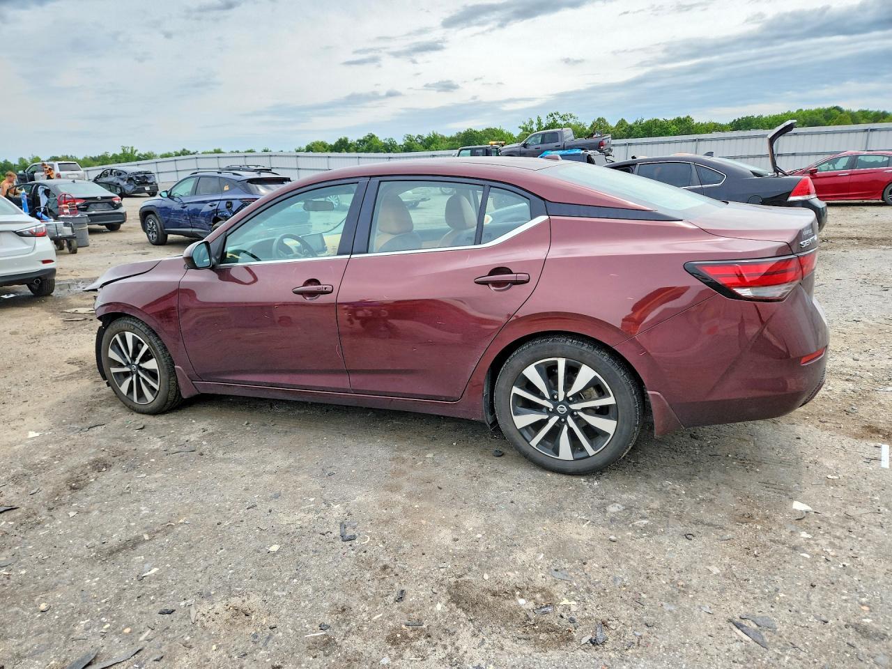 2022 Nissan Sentra Sv - Фото 2