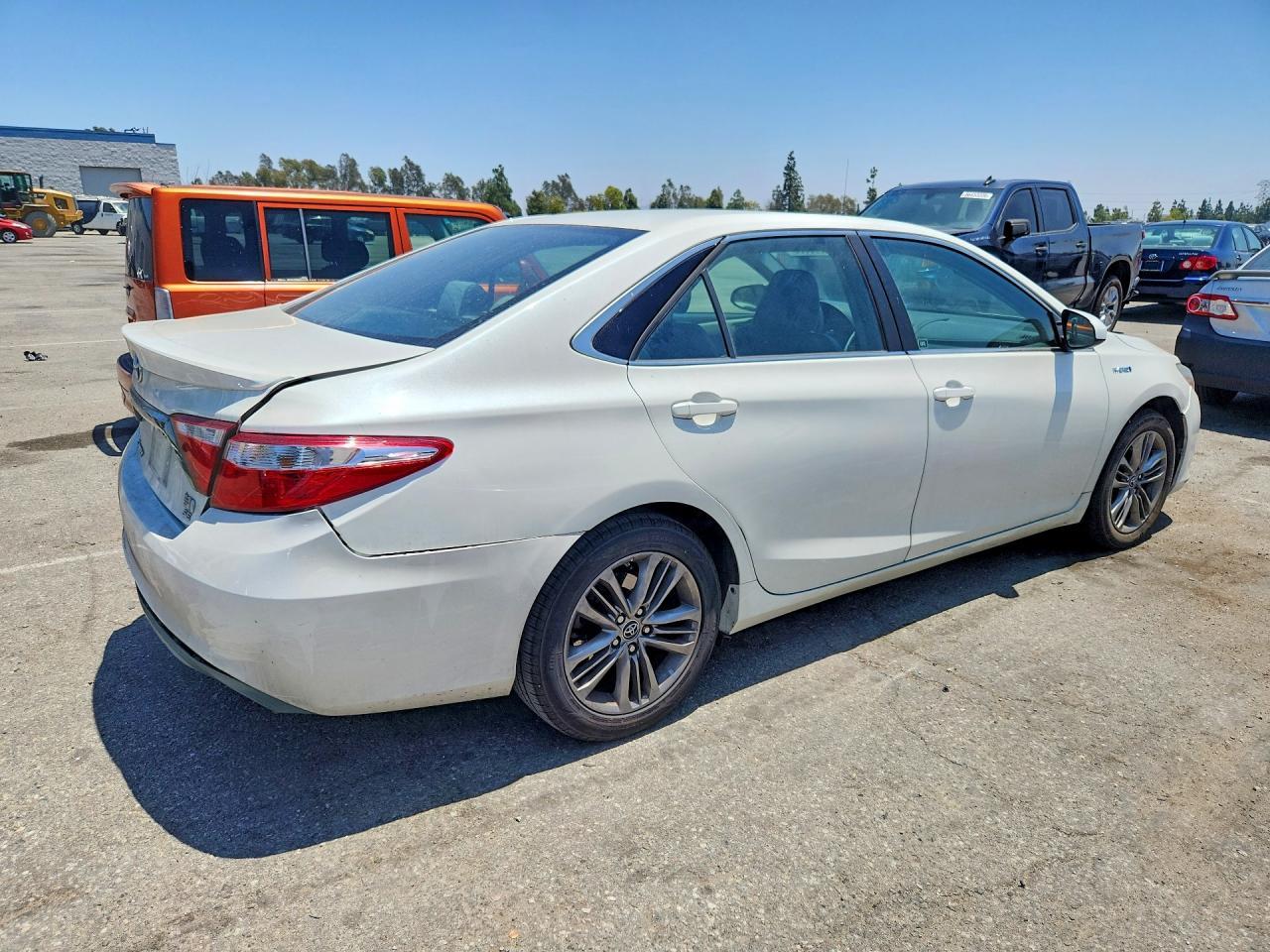 2015 Toyota Camry Hybrid Se - Фото 3
