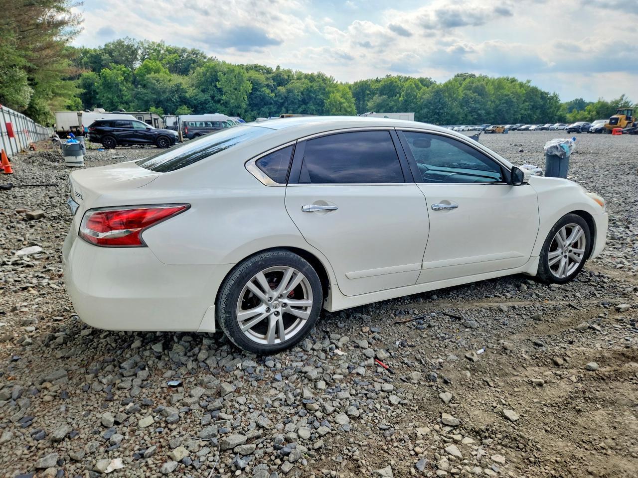 2015 Nissan Altima 3.5 Sl - Image 3