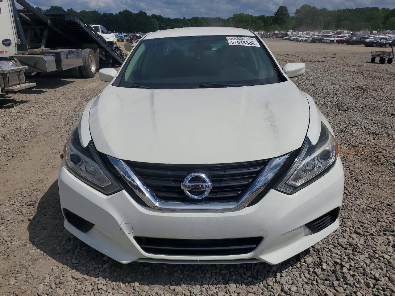 2018 Nissan Altima 2.5 S - Image 5