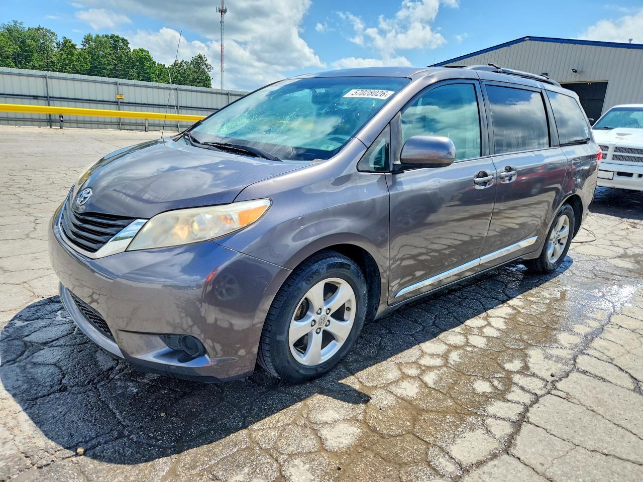 2012 Toyota Sienna Le