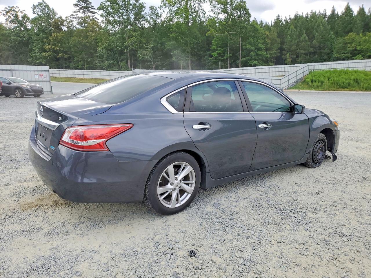 2013 Nissan Altima 2.5 - Фото 3