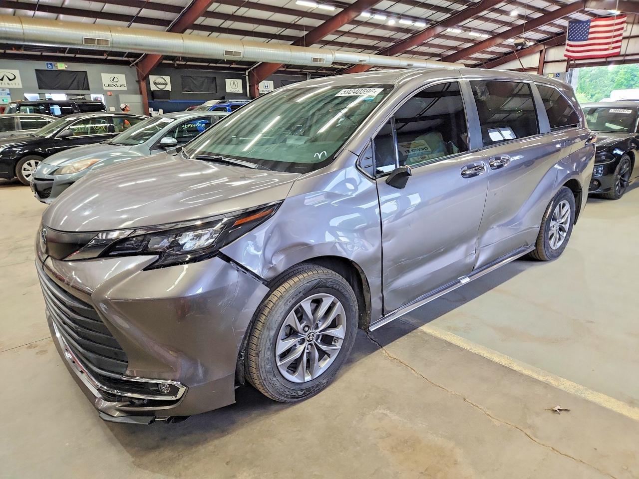 2024 Toyota Sienna Xle 7-Passenger